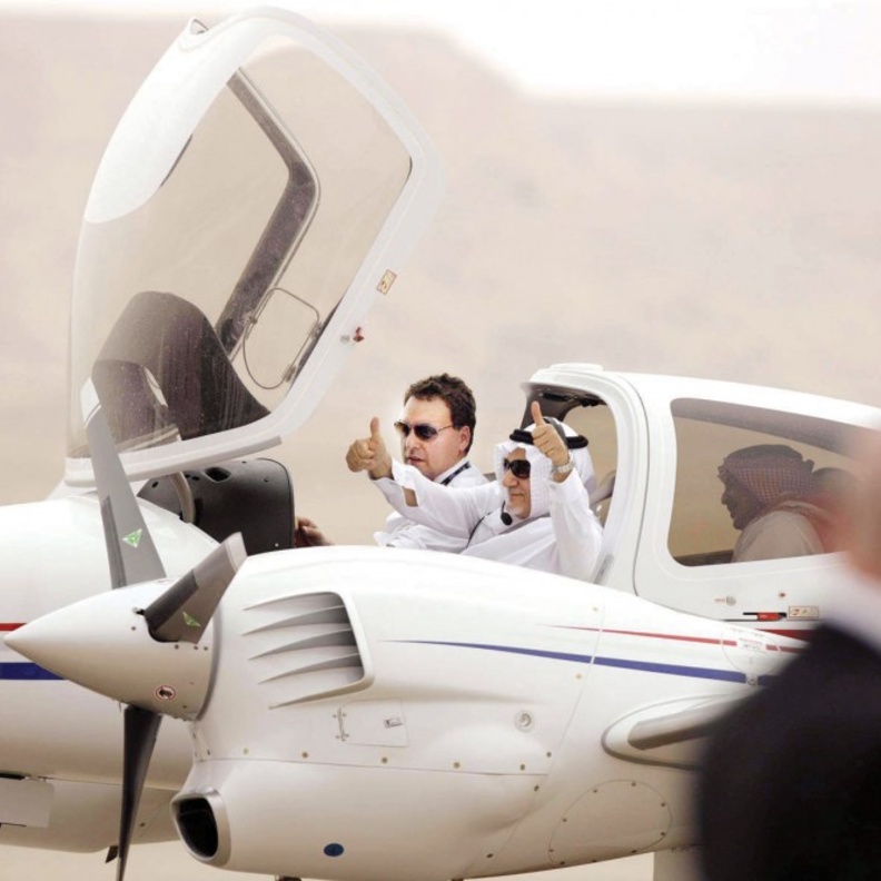 لعشاق الطيران ملتقى الطيران يجمع كل مايهمكم 