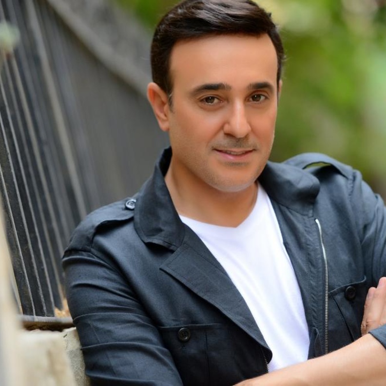 دعاوى قانونية ضد صابر لمنع غناء نور