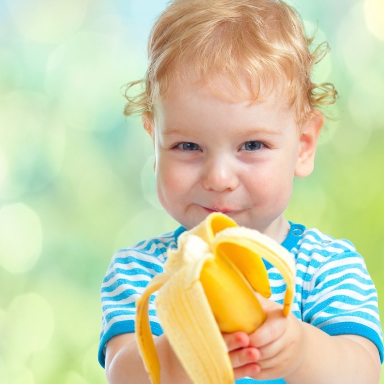 حببي طفلك بالفواكه منذ الصغر 