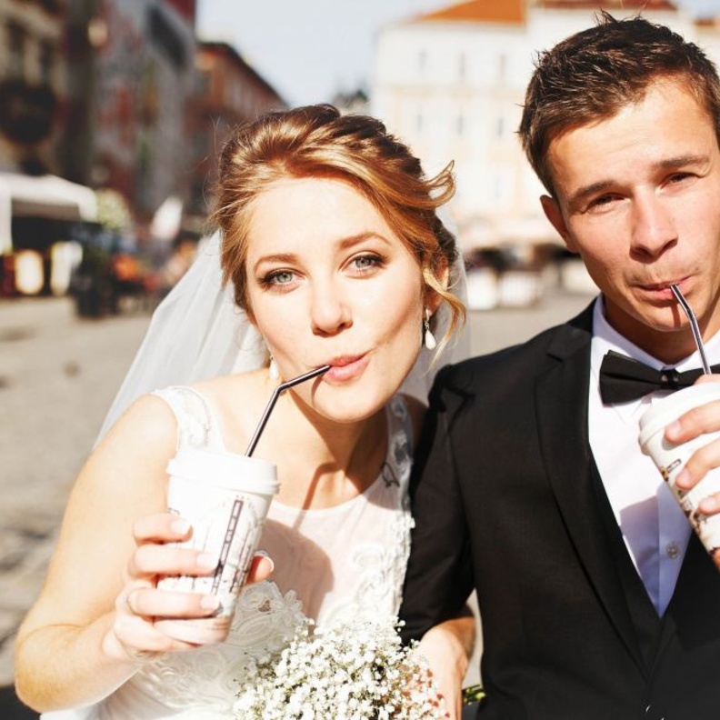 احرصي على شرب كمية وافرة من المياه يوميا