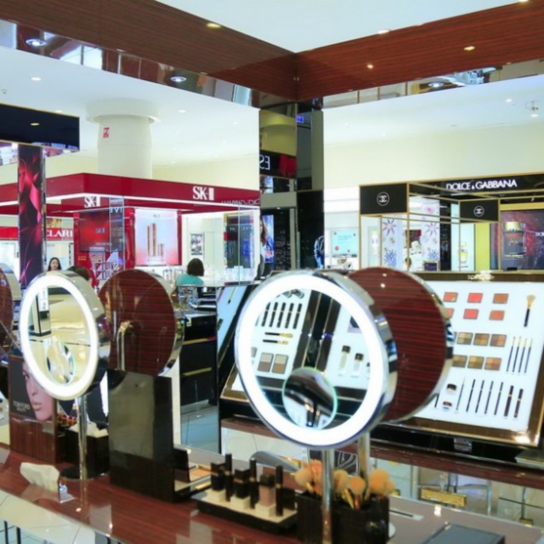 مهرجان دبي للتسوق وباريس غاليري يستضيفان أكبر حملة تجميل 