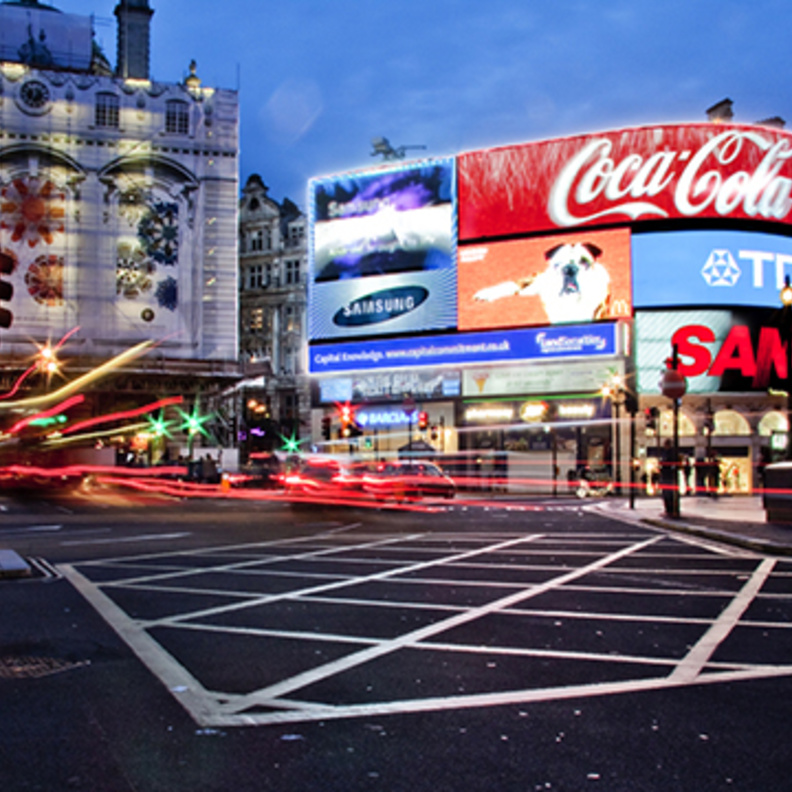 بيكديللي سيركس