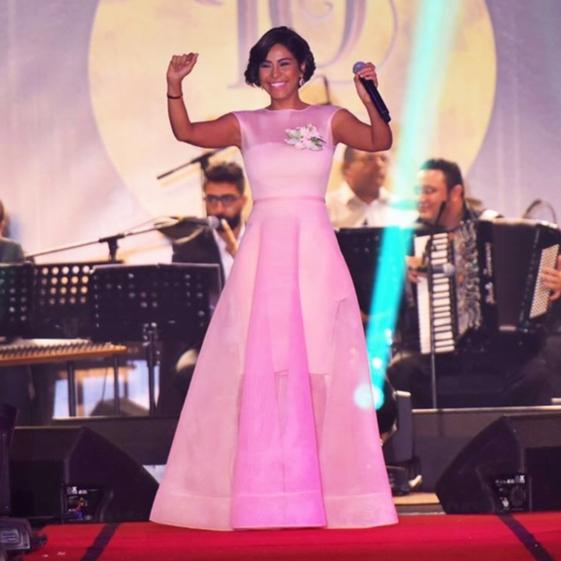 إطلالة ناعمة