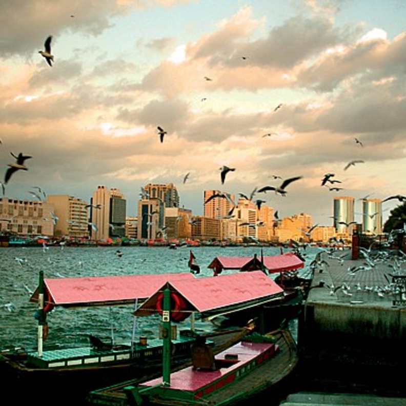 دبي .. تناغم المدينة النابضة بالحياة مع الثقافة والفن والترفيه ..