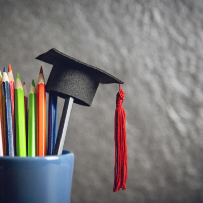 ضع جدولا يوميا للدراسة او الواجب المدرسي