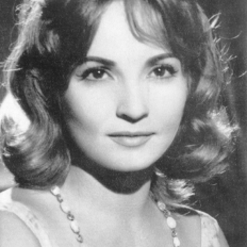 شادية من أصول تركية