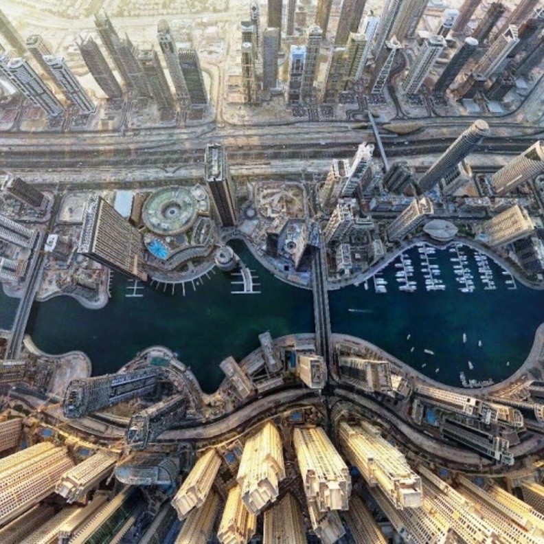 إلغاء رسوم بعض الخدمات الحكومية في دبي