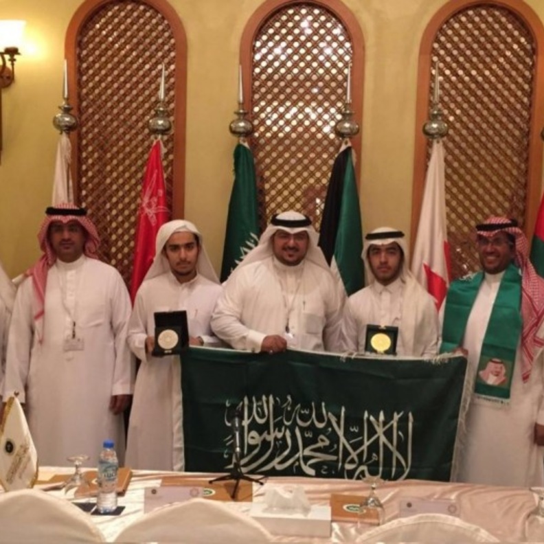 سعوديين ميداليات ذهبية في الأولمبياد الخليجي