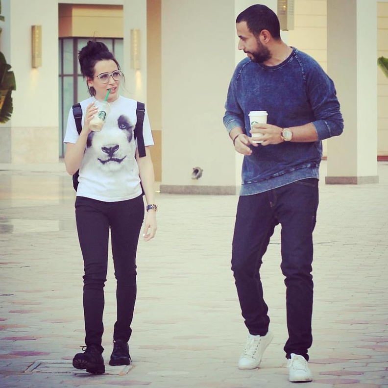 حسام بدران مع زوجته ساندي فى سبتمبر الماضي