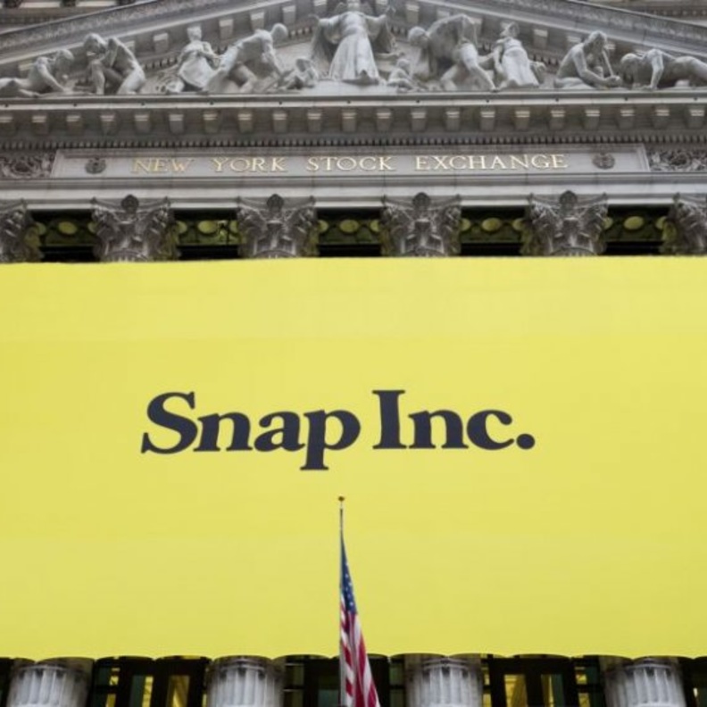سناب شات .. 33 مليار دولار في أول يوم تداول في بورصة نيويورك