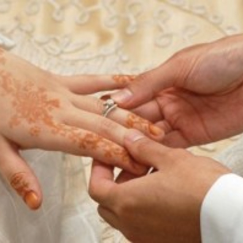 زواج طالب متوسط من ابنة عمه