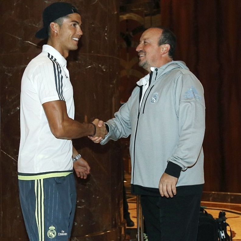  كريستيانو رونالدو ورافاييل بينيتيز