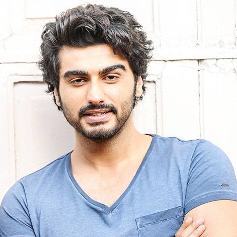 أرجون كابور .. اشعر بالخجل من هذه الشائعة !