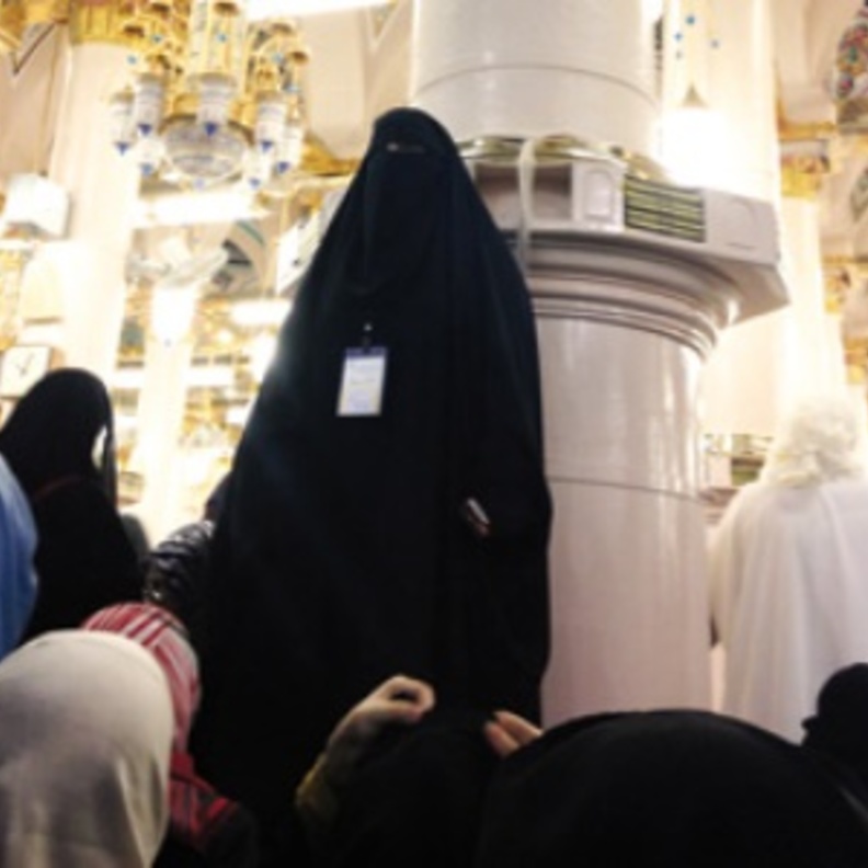 النساء يشاركن في مهام الامن