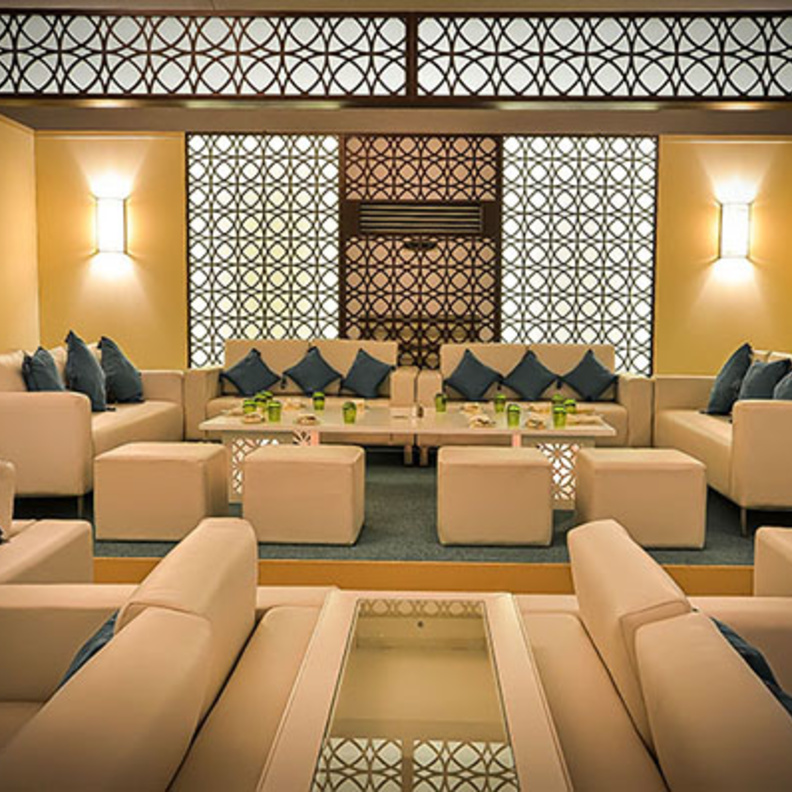 خيمة ماميمو في الريتز كارلتون