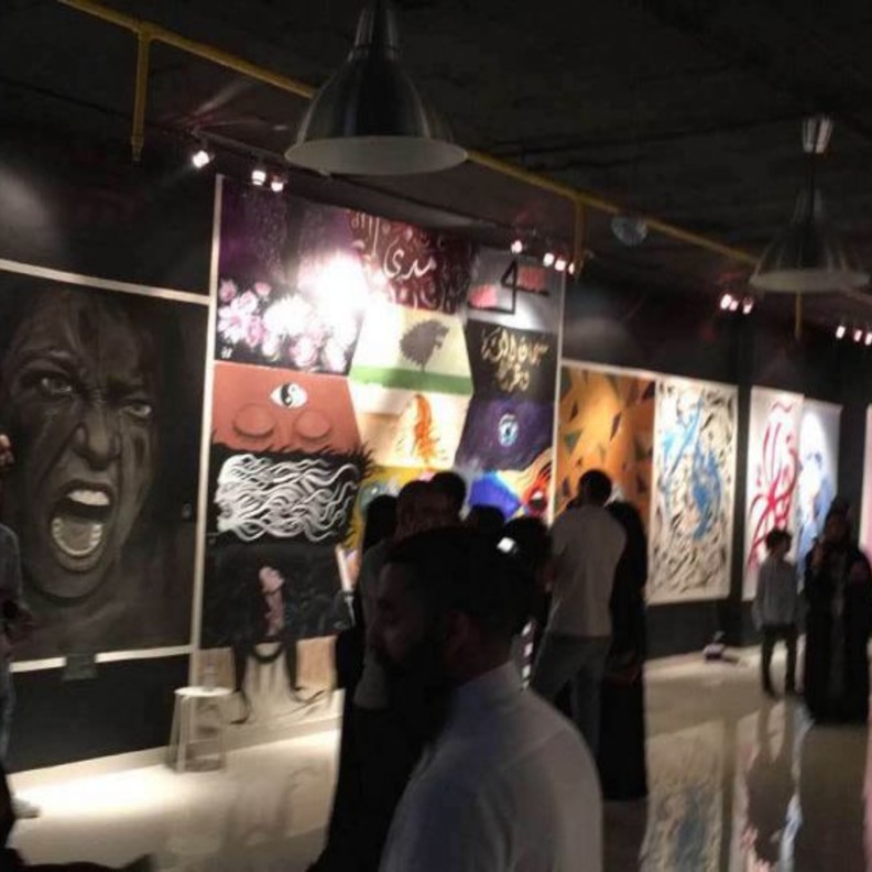 حضور كثيف للمعرض 