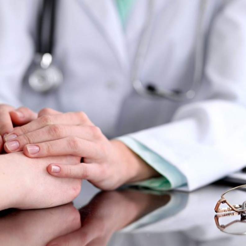 العلاجات البديلة للسرطان تساهم في تخفيف بعض آلام علامات وأعراض المرض