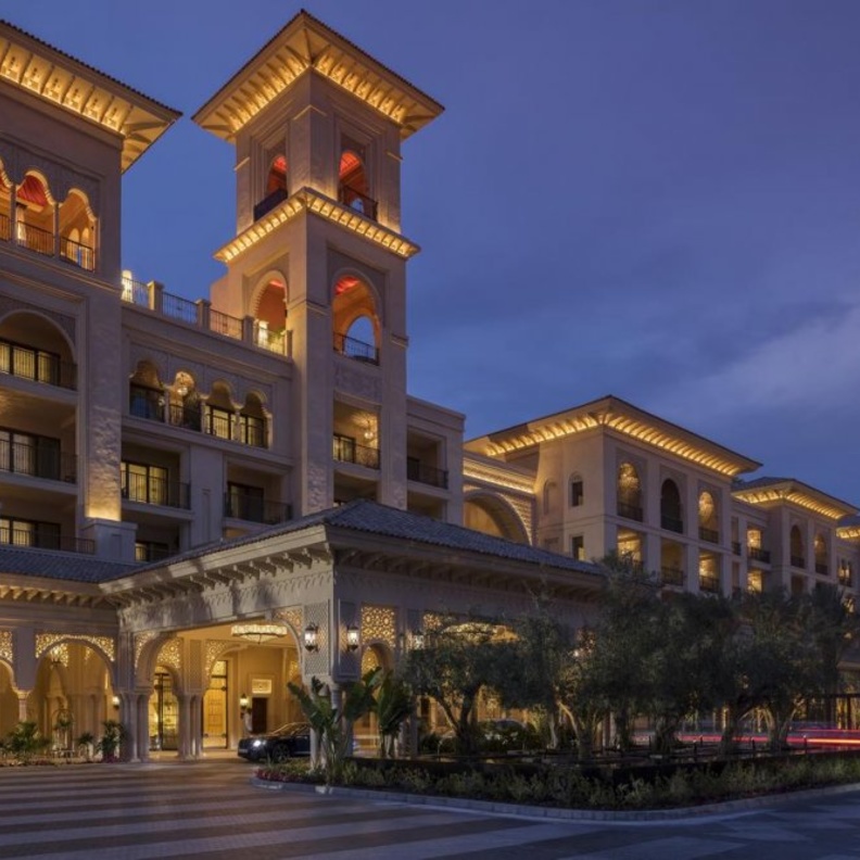 منتجع فور سيزونز دبي في جميرا بيتش
