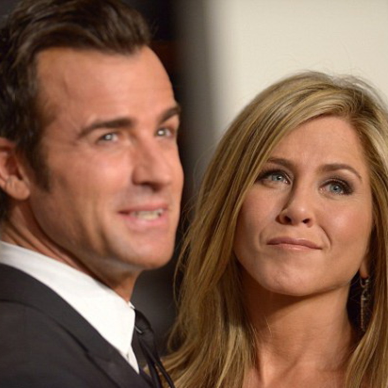 جاستين ثيروكس وجينيفر اينستون