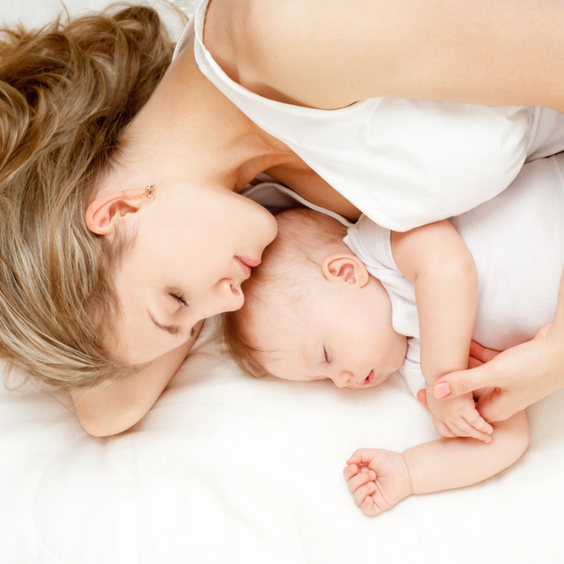 ما هي أسباب ثبات الوزن المكتسب بعد الولادة!؟