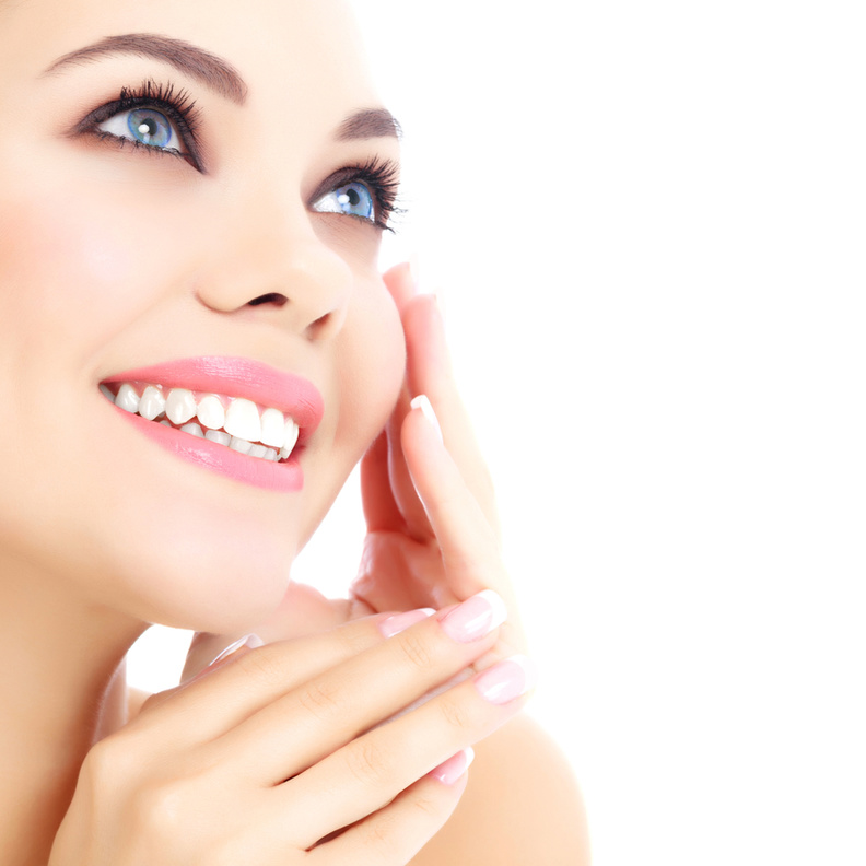 3  طرق للتخلّص من تشقّقات الشفاه ما هي؟