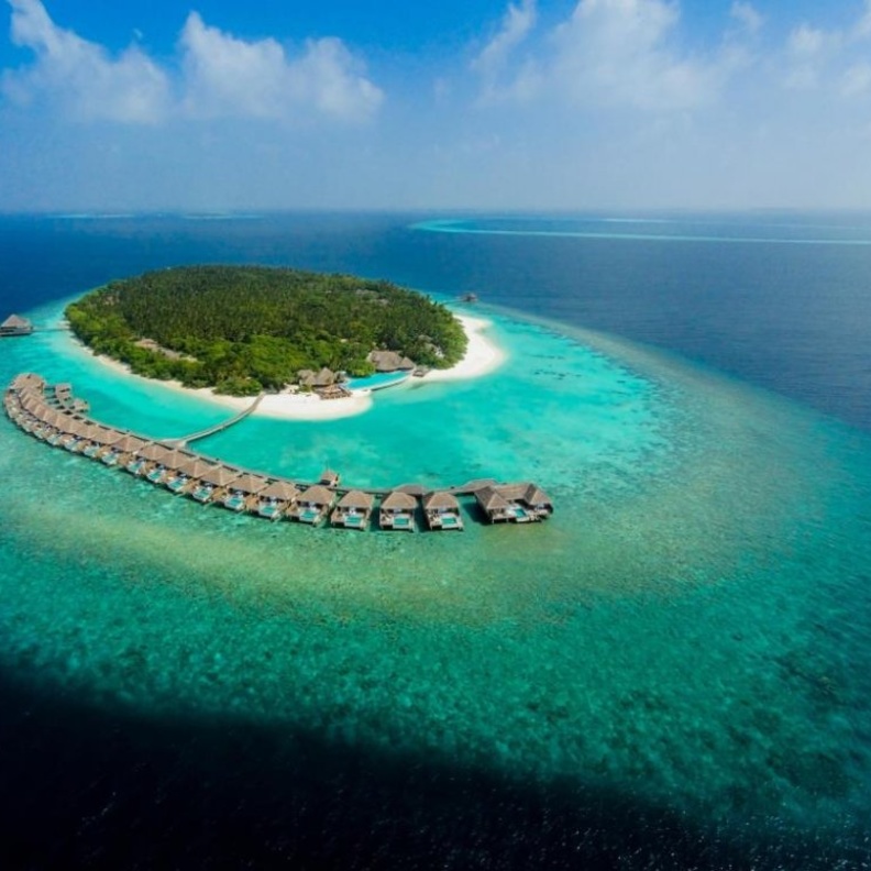 اعلان الطوارئ في المالديف وهذا تحذير السفارة السعودية