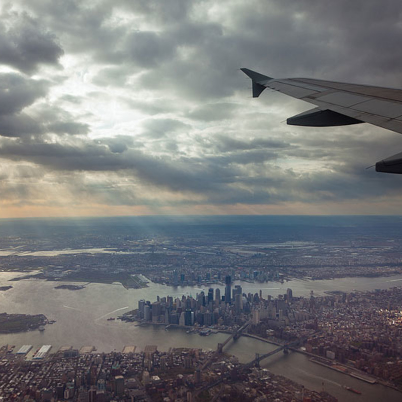 تطبيق Flyover Country خريطتك على متن الطائرة