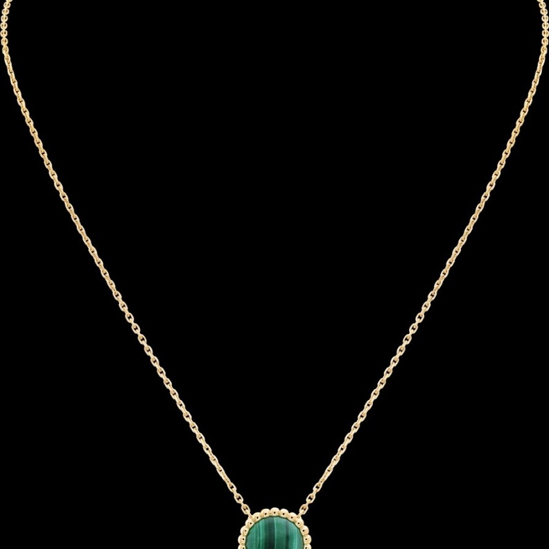 أناقة وروعة Van Cleef& Arpelsتناسب جميع الأذواق في العيد المبارك