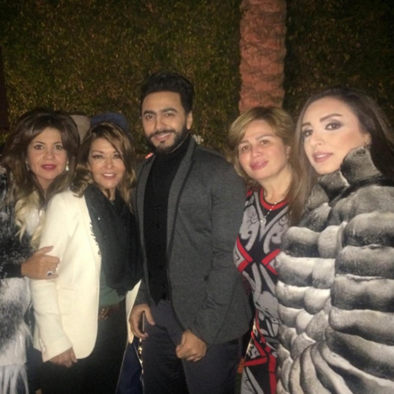 نجوم الفن يحتفلون مع سميرة سعيد