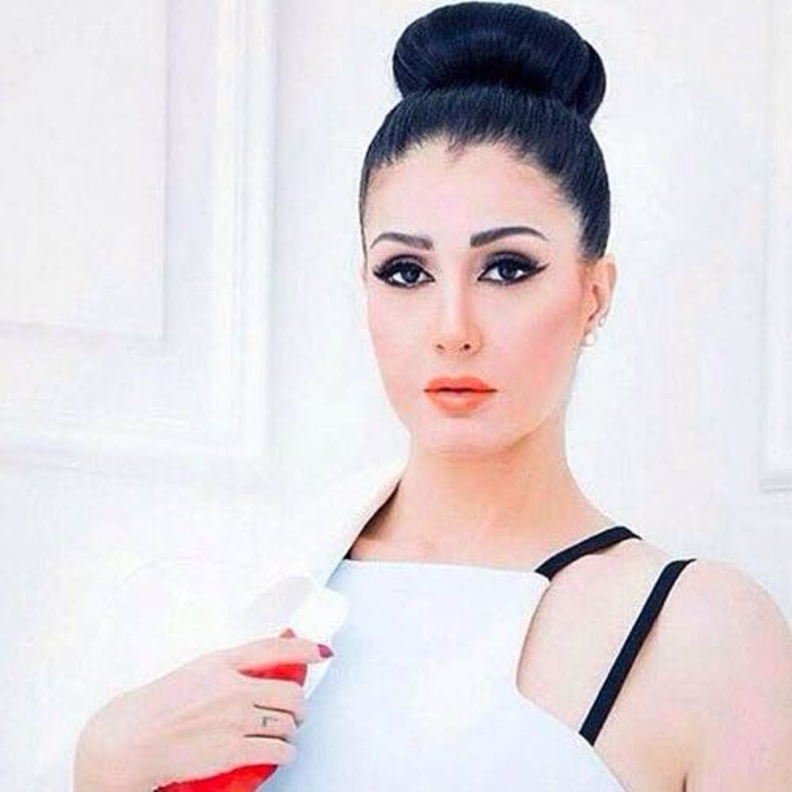 غادة عبد الرازق بأحدث جلسة تصوير