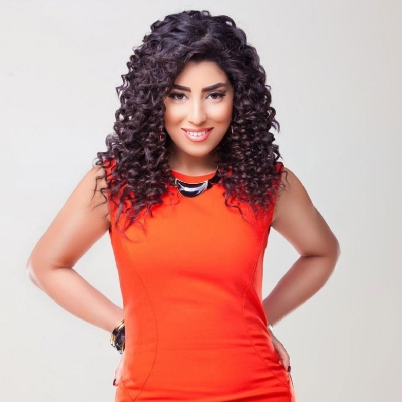 أيتن عامر أحدث أمهات الوسط الفني