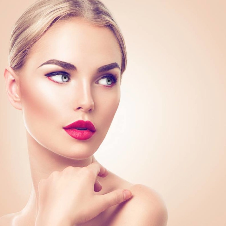 لمسة ربيعية على مكياجك في يوم المرأة العالمي