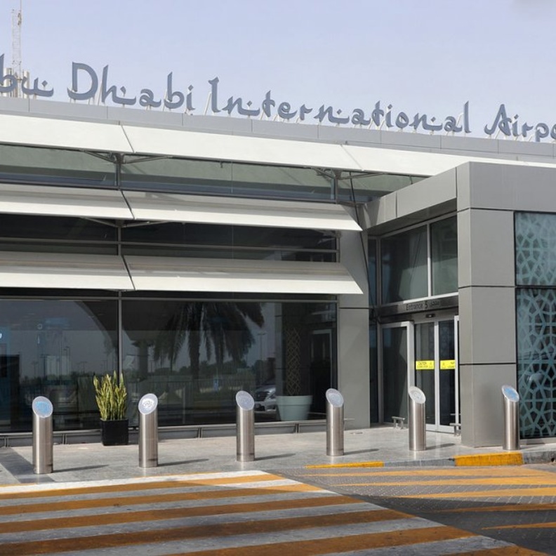 تقنيات إنترنت الأشياء تسرّع إجراءات السفر في مطار أبوظبي