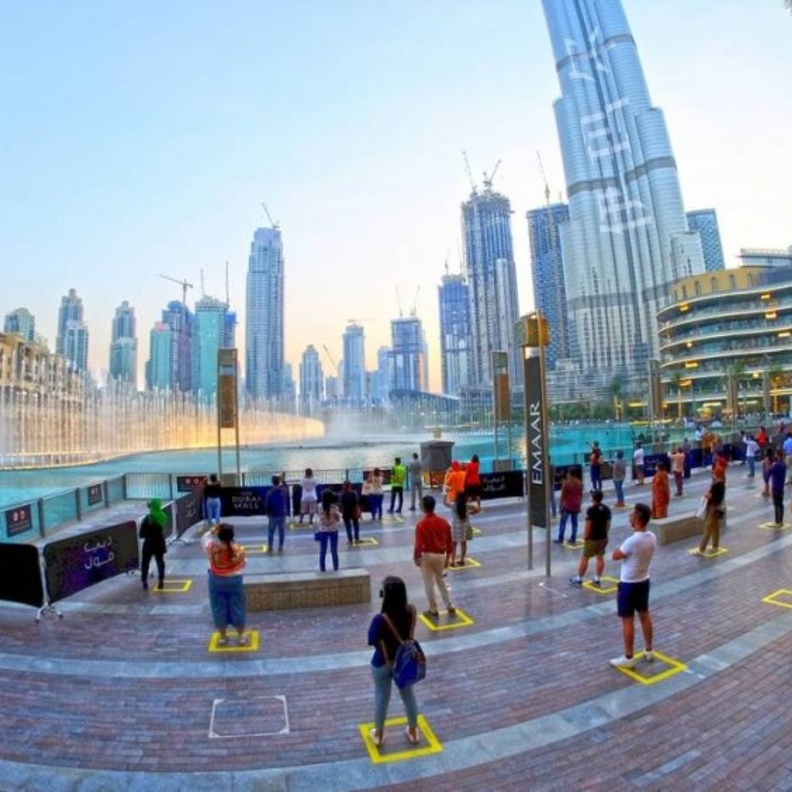 نافورة دبي بعد العودة  - الصورة بواسطة Shihab من khaleejtimes