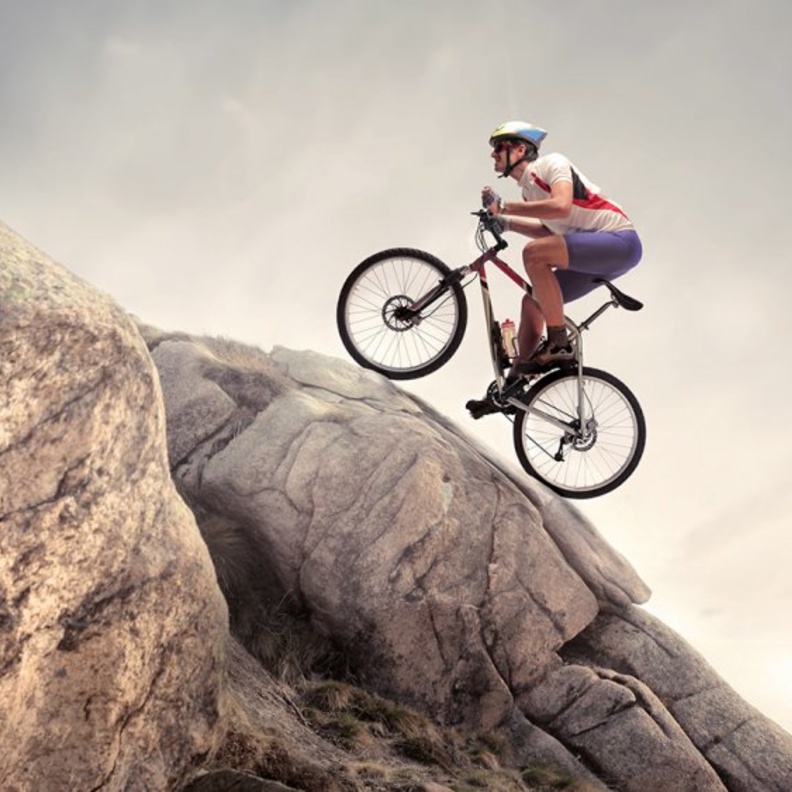 انطلاق سباق هيرو العالمي للدراجات الهوائية الجبلية في حتا 7 فبراير