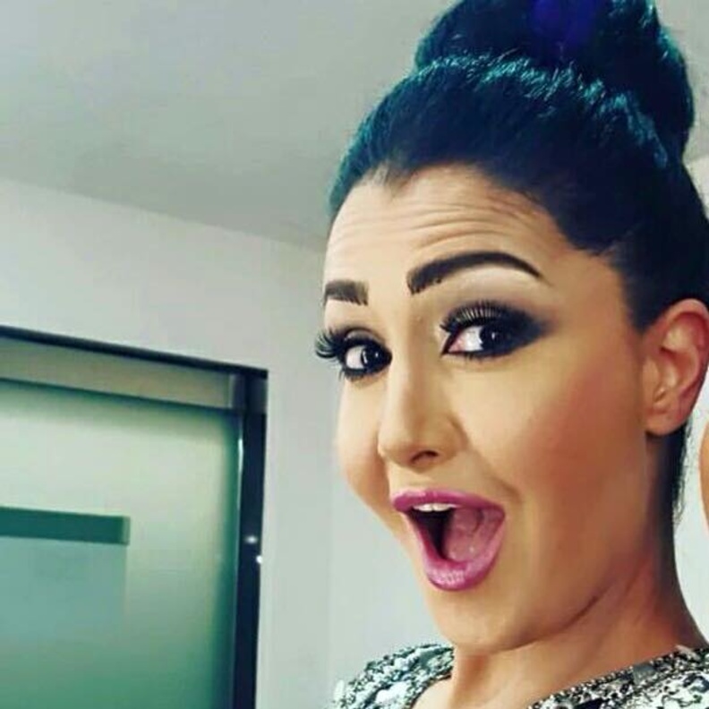 غادة تحن لأيام البراءة