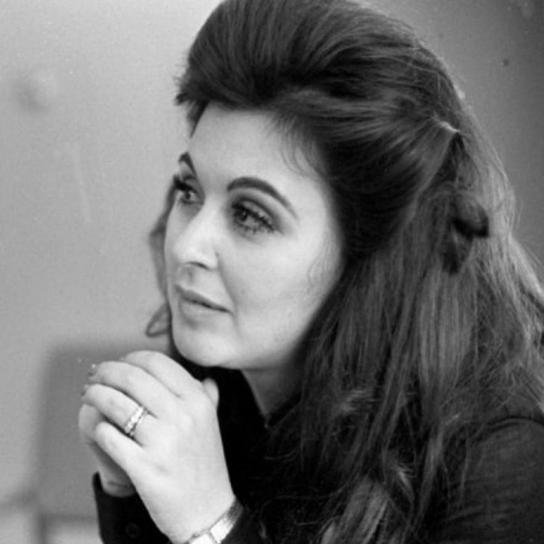 سعاد حسنى هل ماتت من اجل 40 الف استرليني