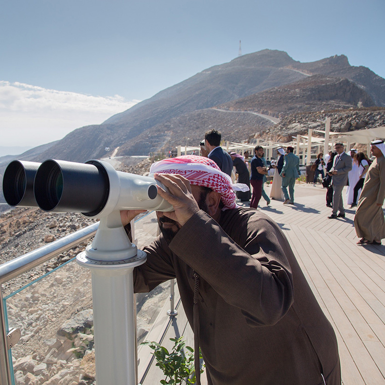 حديقة منصة المشاهدة في جبل جيس .. الأعلى في الإمارات
