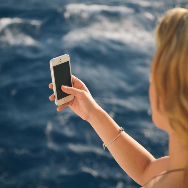 تطبيقات يحتاجها كل مسافر