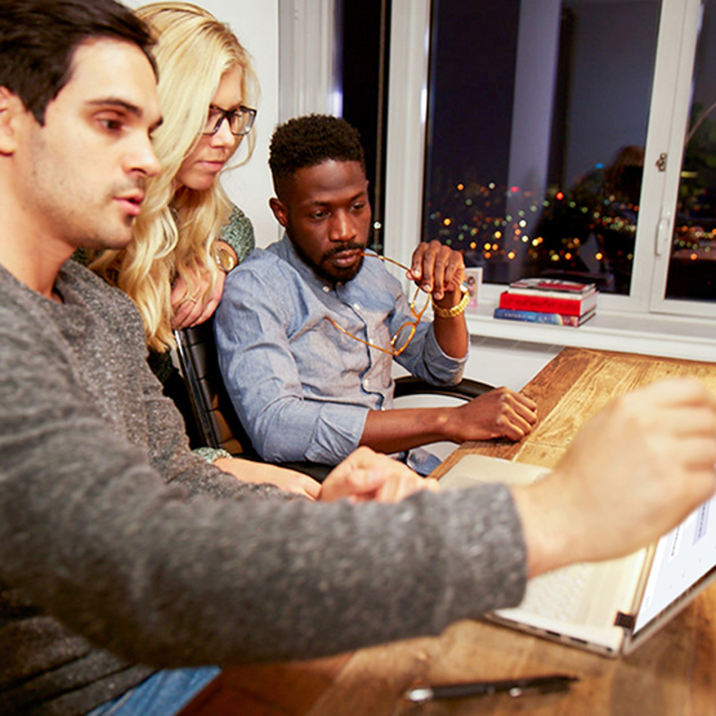 Teams Microsoft .. للتعاون بين أفراد فرق العمل على الإنترنت