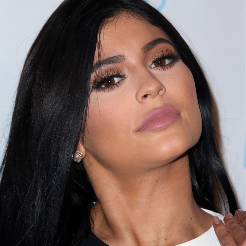 كايلي جينر غير مبالية باختراق حسابها