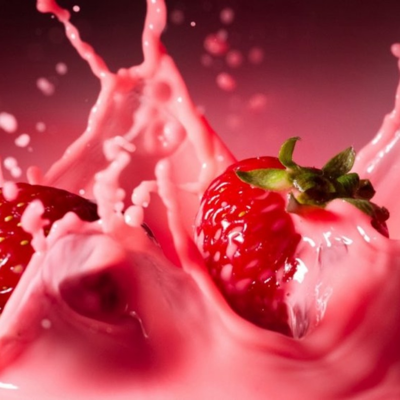 ماسك الفراولة يترك رائحة جميلة على شعرك