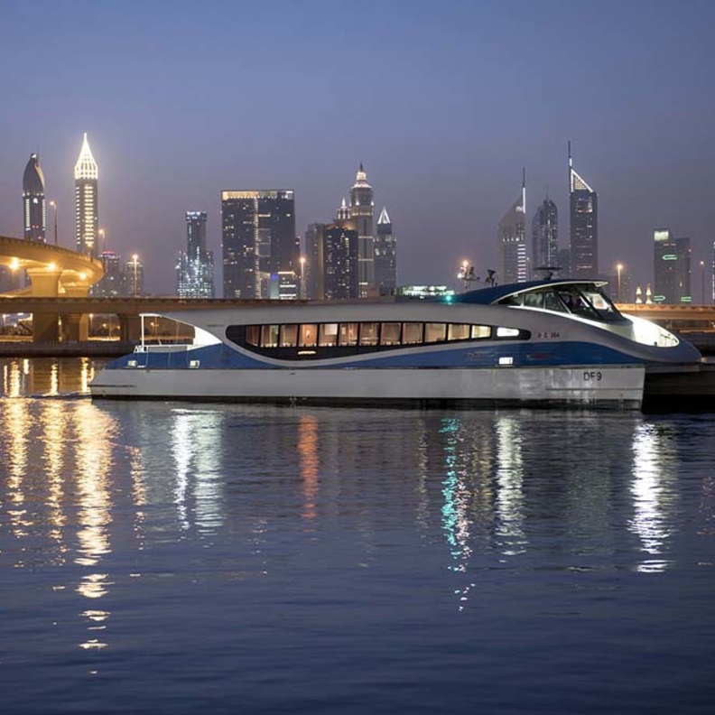 مسارا جديدا لخدمة "الفيري" بين دبي مول ومارينا مول