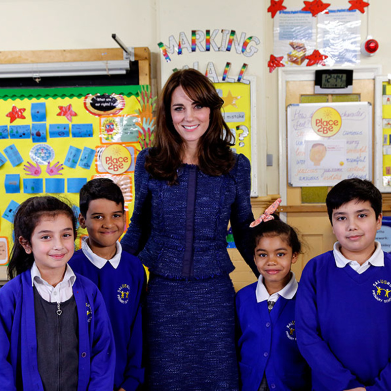دوقة كمبريدج تحاور أطفال المدارس 