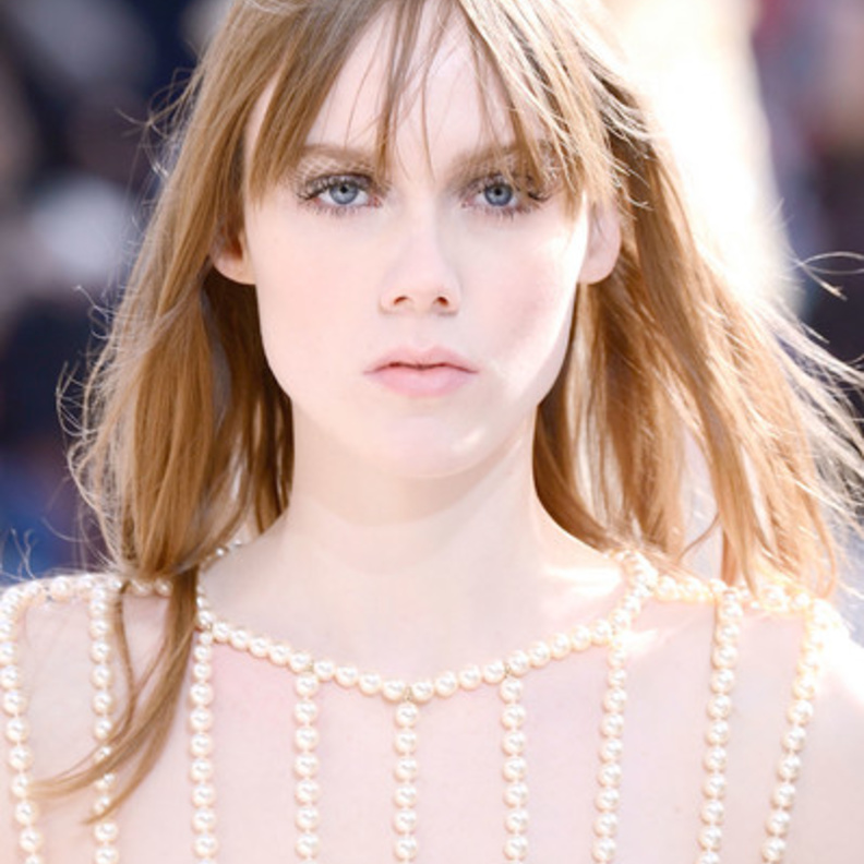 شانيل تحتضن صيحة جمالية جديدة ما هي؟