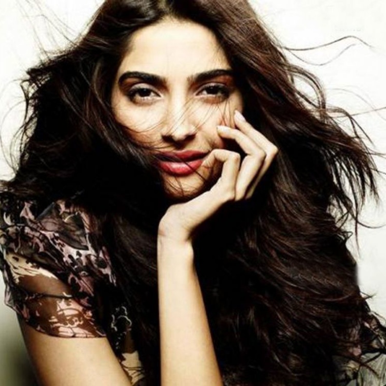 ما الذي سترتديه سونام كابور في حفل العشاء الملكي؟