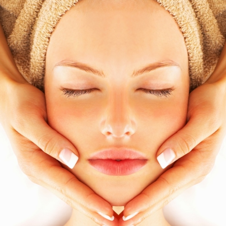 تقشير البشرة خطوة ضرورية قبل موعد الزفاف