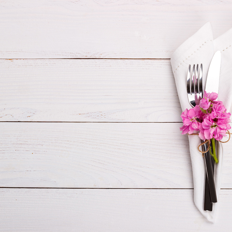 فندق شانغريلا، قرية البري، أبوظبي والقافلة الوردية يتعاونان من أجل التوعية بمرض سرطان الثدي