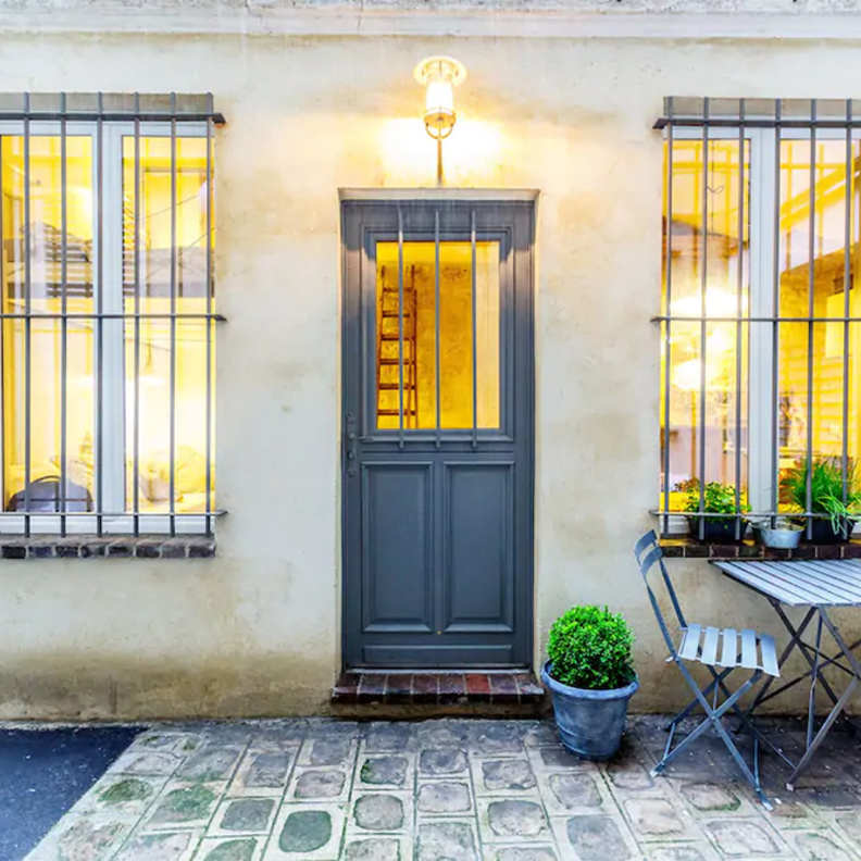 Airbnb تستحوذ على تطبيق حجوزات الأخيرة HotelTonight