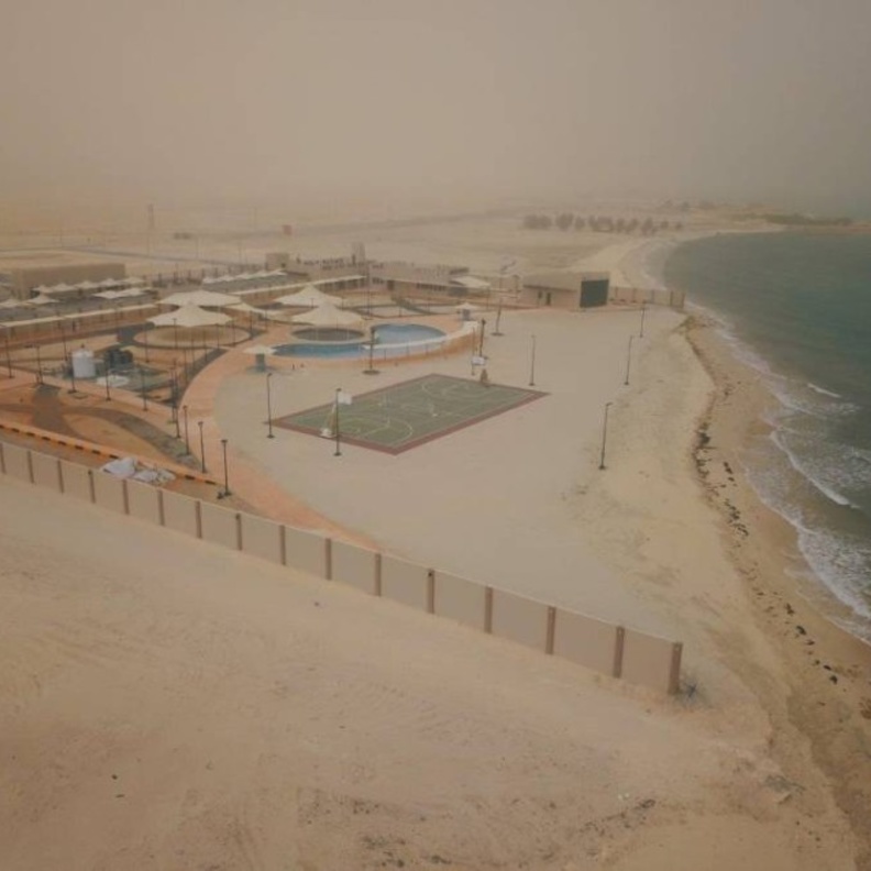 السلع تحتضن أول شاطئ خاص للسيدات في منطقة الظفرة بأبوظبي